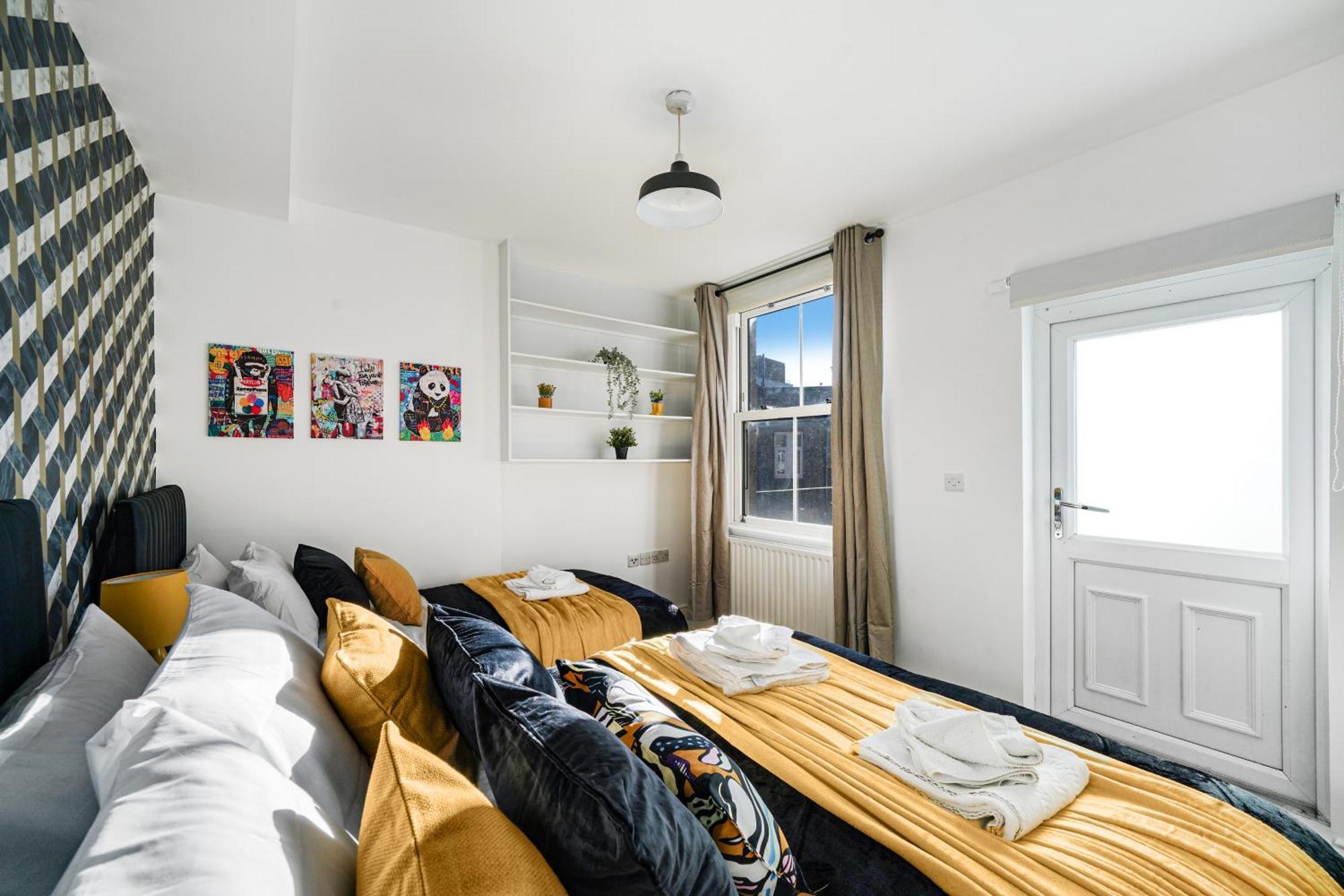 Boutique Central Hackney Abode - Balcony - Sleeps 6 Apartment ลอนดอน ภายนอก รูปภาพ