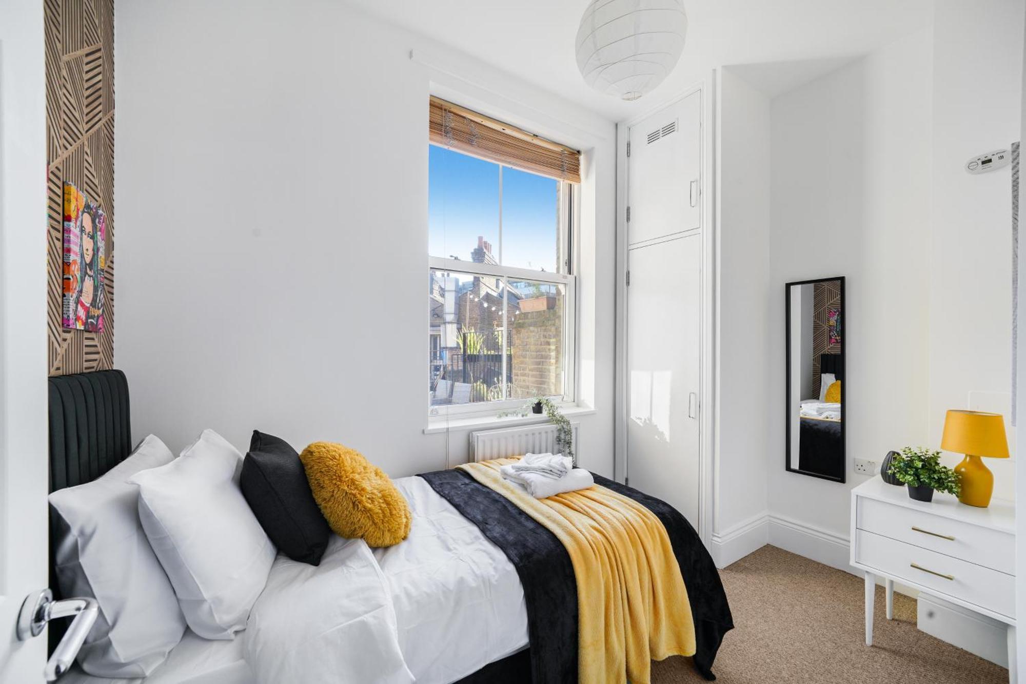 Boutique Central Hackney Abode - Balcony - Sleeps 6 Apartment ลอนดอน ภายนอก รูปภาพ